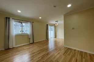 1105 Sandpiper Ct, Bartlett, IL 60103 - Photo 2