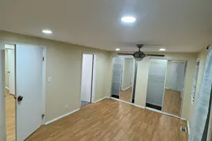 1105 Sandpiper Ct, Bartlett, IL 60103 - Photo 10