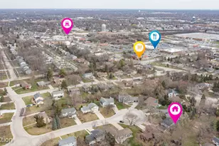 249 Surrey Rd, Bartlett, IL 60103 - Photo 28