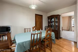 249 Surrey Rd, Bartlett, IL 60103 - Photo 4