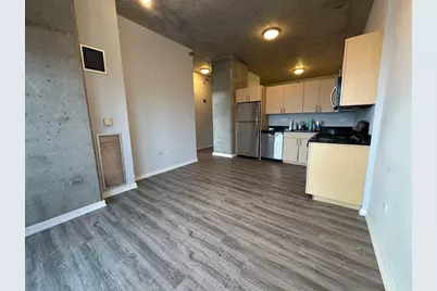 235 W Van Buren Street #1804, Chicago, IL 60607 - Photo 4