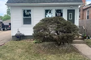 13709 S School St, Riverdale, IL 60827 - Photo 1