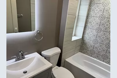 250 E 115th Street, Chicago, IL 60628 - Photo 26