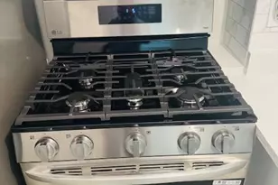 1703 Hermon Ave, Zion, IL 60099 - Photo 14