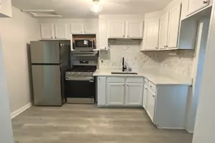 1703 Hermon Ave, Zion, IL 60099 - Photo 12