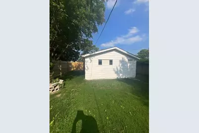 1703 Hermon Avenue, Zion, IL 60099 - Photo 32