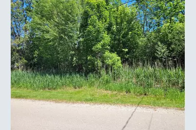 33211 N Island Avenue, Grayslake, IL 60030 - Photo 2