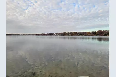 33211 N Island Avenue, Grayslake, IL 60030 - Photo 8