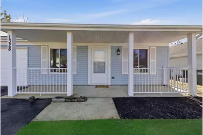 1328 Big Horn Trail, Carol Stream, IL 60188 - Photo 2