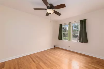 [Address not provided], Park Ridge, IL 60068 - Photo 12