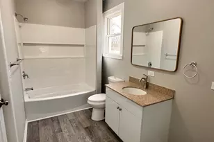 920 Hall St, Streator, IL 61364 - Photo 12