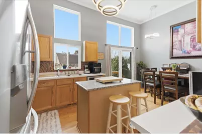 308 S Hackberry Circle, Round Lake, IL 60073 - Photo 14