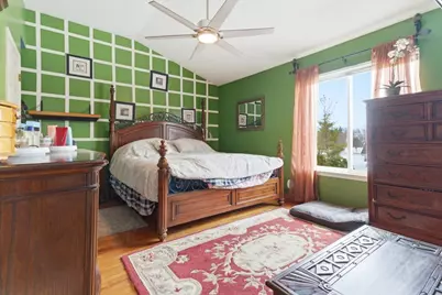 308 S Hackberry Circle, Round Lake, IL 60073 - Photo 16