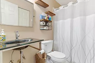 308 S Hackberry Circle, Round Lake, IL 60073 - Photo 20