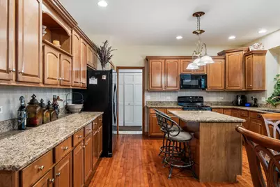 238 Willowwood Drive, Oswego, IL 60543 - Photo 8