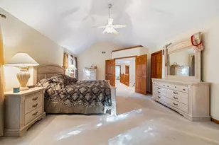 238 Willowwood Dr, Oswego, IL 60543 - Photo 20