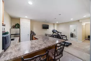 238 Willowwood Dr, Oswego, IL 60543 - Photo 32