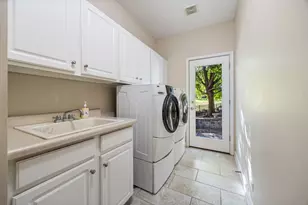 238 Willowwood Dr, Oswego, IL 60543 - Photo 18