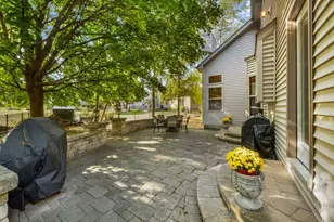 238 Willowwood Dr, Oswego, IL 60543 - Photo 36