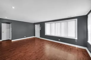 261 Minocqua St, Park Forest, IL 60466 - Photo 4