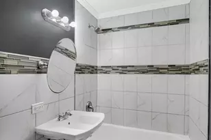 261 Minocqua St, Park Forest, IL 60466 - Photo 10