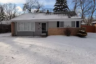 261 Minocqua St, Park Forest, IL 60466 - Photo 2