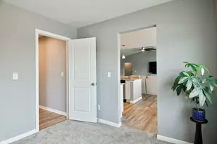 213 English Oak Ln, Poplar Grove, IL 61065 - Photo 18