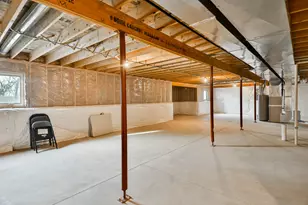 213 English Oak Ln, Poplar Grove, IL 61065 - Photo 30