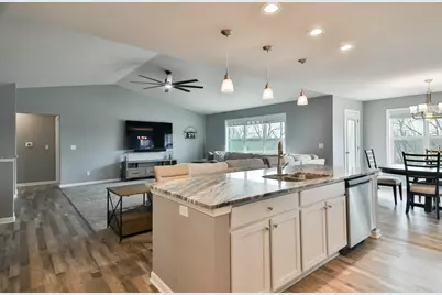 213 English Oak Lane, Poplar Grove, IL 61065 - Photo 12