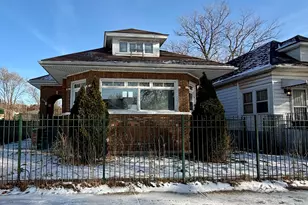 7741 S Oglesby Ave, Chicago, IL 60649 - Photo 1