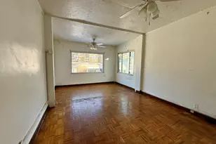 7741 S Oglesby Ave, Chicago, IL 60649 - Photo 8