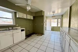 7741 S Oglesby Ave, Chicago, IL 60649 - Photo 10