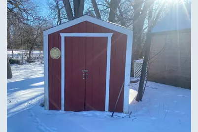 155 S Seymour Avenue, Grayslake, IL 60030 - Photo 4