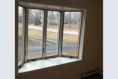 155 S Seymour Avenue, Grayslake, IL 60030 - Photo 30