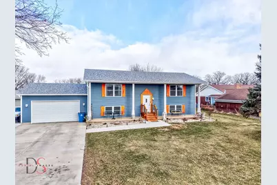 4 Maplewood Lane, Ottawa, IL 61350 - Photo 2