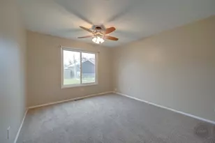 46 Ingleshire Rd, Montgomery, IL 60538 - Photo 20