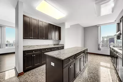 33 W Ontario Street #53AB, Chicago, IL 60610 - Photo 8