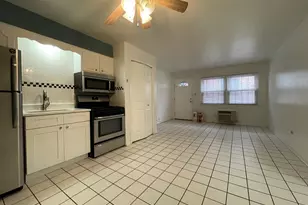 [Address not provided], Elmwood Park, IL 60707 - Photo 4