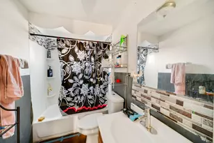 14446 Des Plaines St, Harvey, IL 60426 - Photo 16