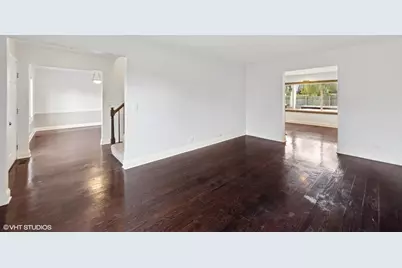 366 Ventura Club Drive, Roselle, IL 60172 - Photo 4