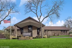 366 Ventura Club Dr, Roselle, IL 60172 - Photo 48