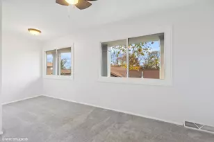 366 Ventura Club Dr, Roselle, IL 60172 - Photo 28