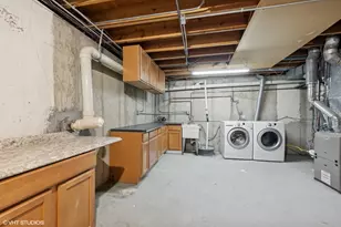 366 Ventura Club Dr, Roselle, IL 60172 - Photo 32