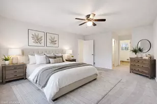 366 Ventura Club Dr, Roselle, IL 60172 - Photo 20