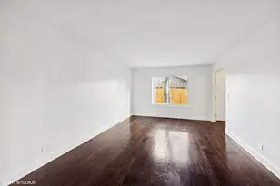 366 Ventura Club Dr, Roselle, IL 60172 - Photo 6