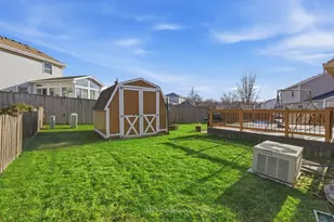 1070 N Ashbury Ave, Bolingbrook, IL 60440 - Photo 24