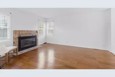 1070 N Ashbury Avenue, Bolingbrook, IL 60440 - Photo 6