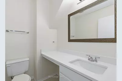 1070 N Ashbury Avenue, Bolingbrook, IL 60440 - Photo 12