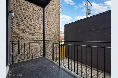 2651 W Augusta Boulevard #1, Chicago, IL 60622 - Photo 18