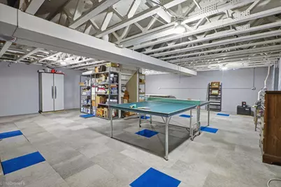 725 Leslie Lane, Schaumburg, IL 60194 - Photo 28